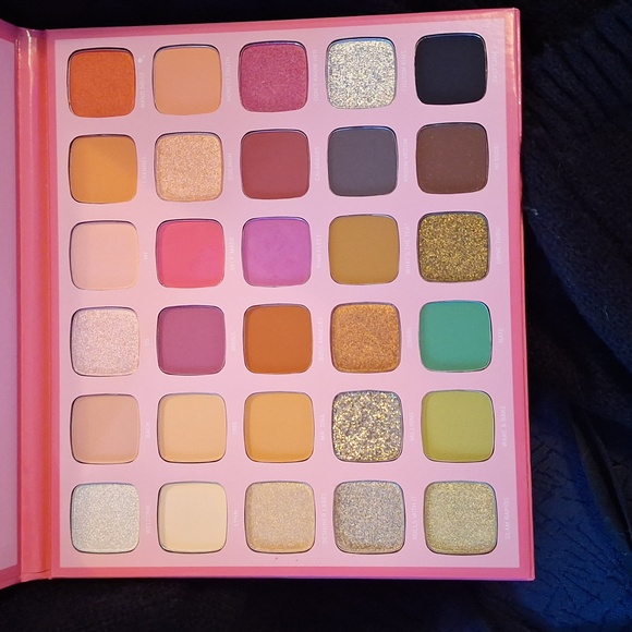 Morphe X Jeffree Star Palette - Picture 2 of 2